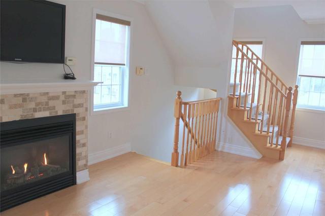 Th12 - 3890 Bloor St W, Townhouse with 2 bedrooms, 2 bathrooms and 2 parking in Toronto ON | Image 13