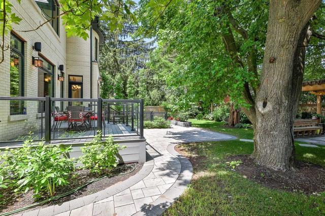 64 Berkindale Dr, House detached with 5 bedrooms, 8 bathrooms and 7 parking in Toronto ON | Image 25