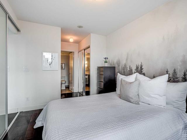 uph13 - 320 Richmond St E, Condo with 2 bedrooms, 2 bathrooms and 1 parking in Toronto ON | Image 8