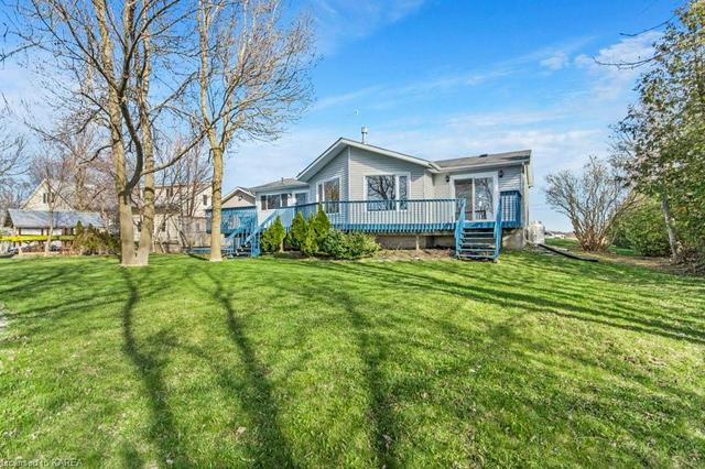 68 Easy Lane, House detached with 3 bedrooms, 2 bathrooms and 6 parking in Frontenac Islands ON | Image 27