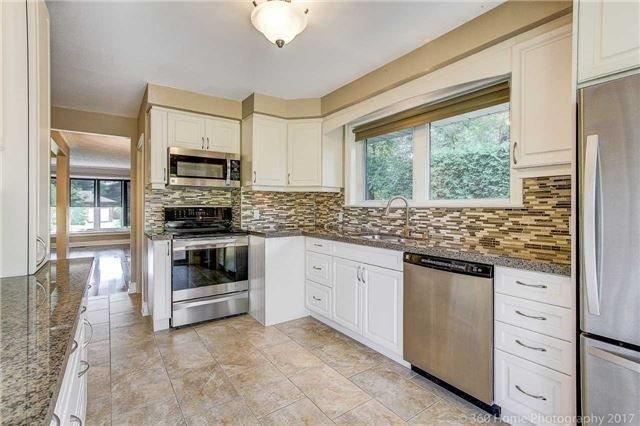 1143 Sarta Rd, House detached with 3 bedrooms, 2 bathrooms and 4 parking in Oakville ON | Image 1