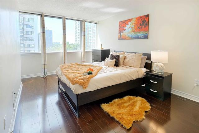 502 - 10 Markbrook Lane, Condo with 2 bedrooms, 2 bathrooms and 2 parking in Toronto ON | Image 5