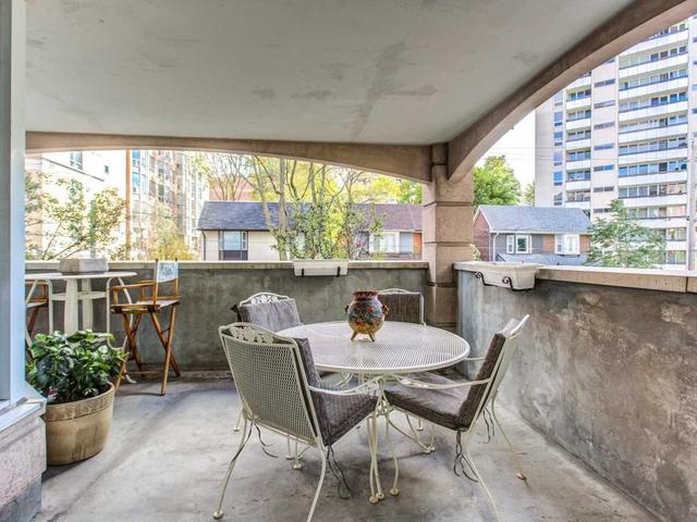 212 - 300 Balliol St, Condo with 2 bedrooms, 2 bathrooms and 1 parking in Toronto ON | Image 15