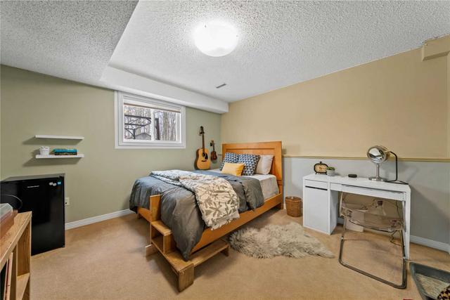 263 Glenabbey Dr, House detached with 4 bedrooms, 2 bathrooms and 5 parking in Clarington ON | Image 21