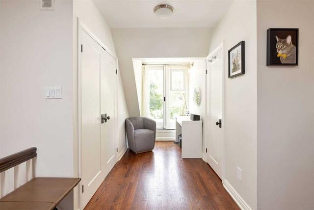 40 Dupont St, House semidetached with 4 bedrooms, 2 bathrooms and 2 parking in Toronto ON | Image 27