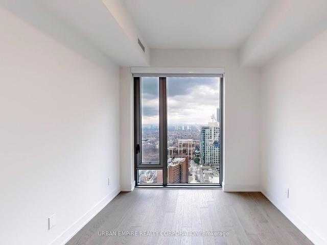 3207 - 8 Cumberland St, Condo with 2 bedrooms, 2 bathrooms and 1 parking in Toronto ON | Image 14