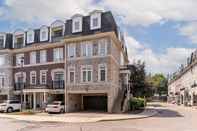 36 Routliffe Lane, House attached with 4 bedrooms, 3 bathrooms and 4 parking in Toronto ON | Image 1