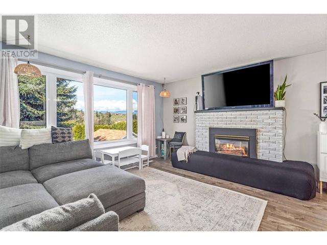 1995 Hollywood Road, House detached with 5 bedrooms, 2 bathrooms and 4 parking in Kelowna BC | Image 28