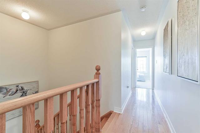 9319 Kennedy Rd, House attached with 3 bedrooms, 3 bathrooms and 2 parking in Markham ON | Image 17