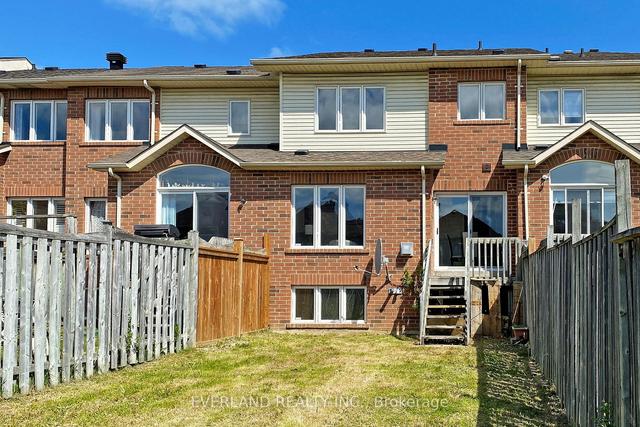 65 Silver Stream Ave, House attached with 3 bedrooms, 3 bathrooms and 3 parking in Richmond Hill ON | Image 16