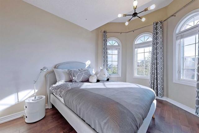70 Brookhaven Cres, House detached with 4 bedrooms, 4 bathrooms and 6 parking in Markham ON | Image 15
