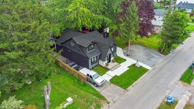 310 Oxford Avenue, House detached with 3 bedrooms, 2 bathrooms and 9 parking in Fort Erie ON | Image 37