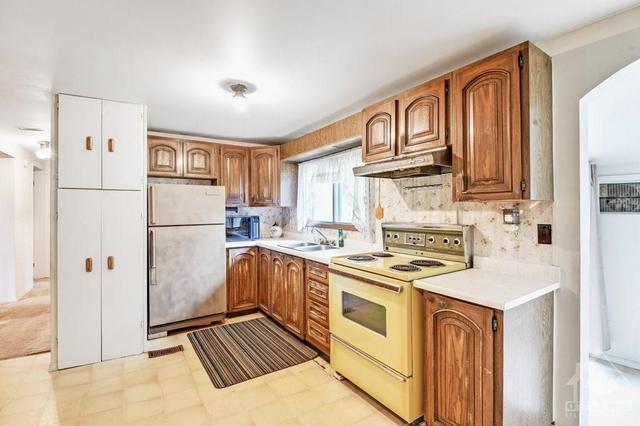 11868 County Road 18 Road, House detached with 2 bedrooms, 1 bathrooms and 4 parking in South Dundas ON | Image 12