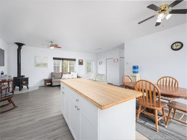 288 Cape Chin South Road, House detached with 3 bedrooms, 2 bathrooms and 8 parking in Northern Bruce Peninsula ON | Image 29