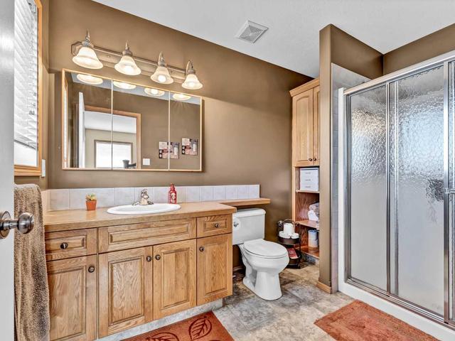 84 Sunset Crescent Sw, House detached with 4 bedrooms, 3 bathrooms and 2 parking in Medicine Hat AB | Image 26