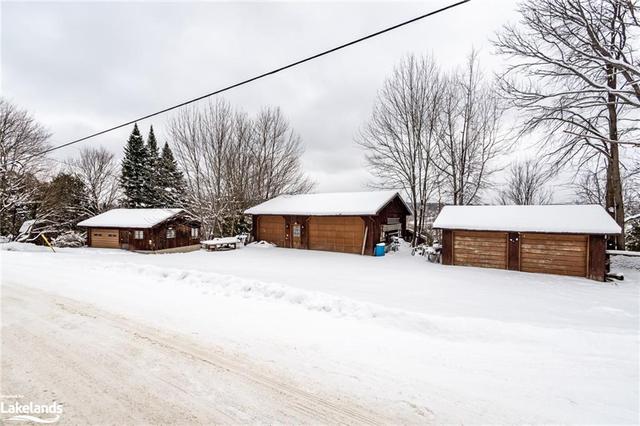 355 Falcon Road, House detached with 4 bedrooms, 3 bathrooms and 12 parking in Huntsville ON | Image 19