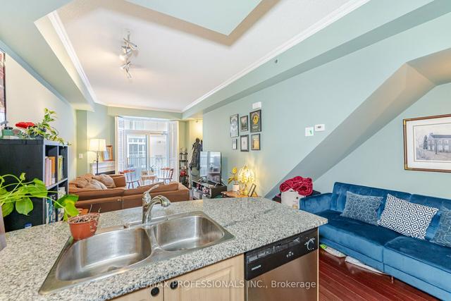 362 - 32 Stadium Rd, Townhouse with 2 bedrooms, 1 bathrooms and 1 parking in Toronto ON | Image 9
