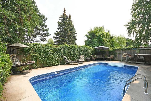 23 Richvale Dr S, House detached with 4 bedrooms, 2 bathrooms and 3 parking in Brampton ON | Image 31