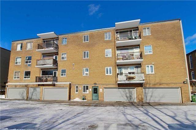 102 - 59 Neptune Dr, Condo with 3 bedrooms, 2 bathrooms and null parking in Toronto ON | Image 7