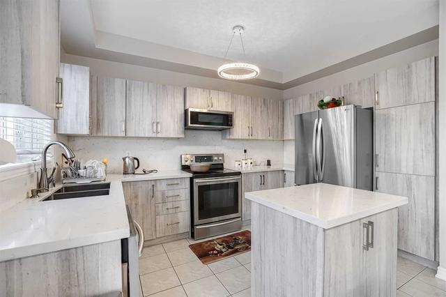 3 Aveena Rd, House detached with 4 bedrooms, 4 bathrooms and 4 parking in Brampton ON | Image 5