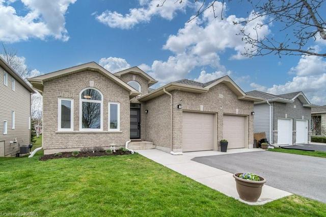 1234 Mazzolin Crescent, House detached with 3 bedrooms, 3 bathrooms and 6 parking in Kingston ON | Image 12