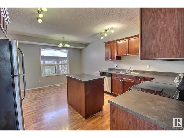 60 Spruce Village Dr W, House semidetached with 2 bedrooms, 2 bathrooms and null parking in Spruce Grove AB | Image 6