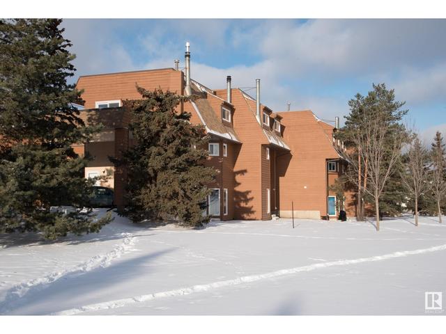 5979 40 Av Nw, House attached with 2 bedrooms, 1 bathrooms and null parking in Edmonton AB | Image 1
