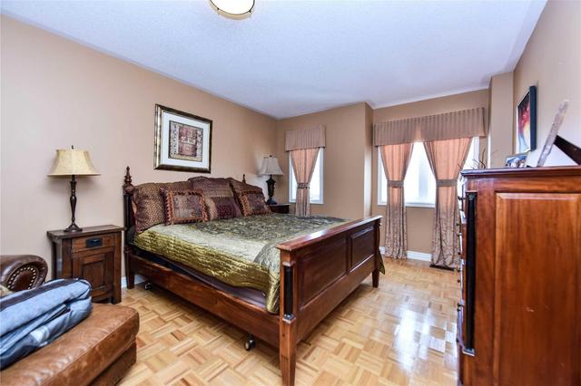 73 Laurier Ave, House detached with 4 bedrooms, 3 bathrooms and 2 parking in Richmond Hill ON | Image 13