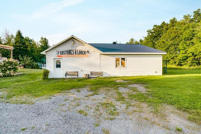 3725 Pattee Road, House detached with 3 bedrooms, 1 bathrooms and 15 parking in East Hawkesbury ON | Image 26
