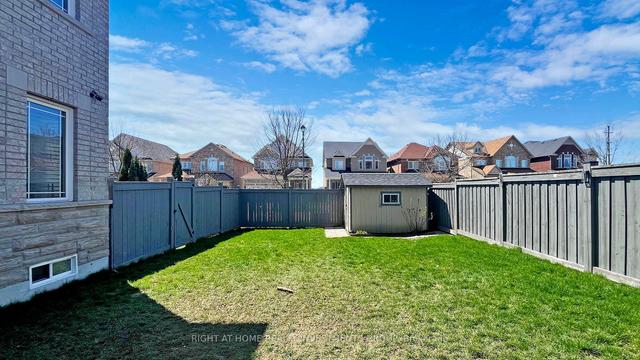 103 Old Field Cres, House detached with 4 bedrooms, 4 bathrooms and 6 parking in East Gwillimbury ON | Image 32