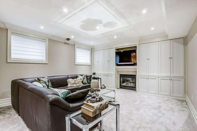 41 Cowley Ave, House detached with 4 bedrooms, 6 bathrooms and 4 parking in Toronto ON | Image 21