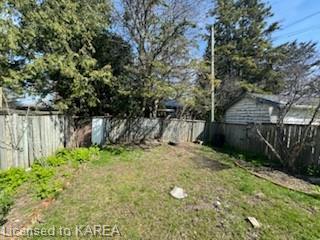 115 Concession Street, House detached with 2 bedrooms, 1 bathrooms and 2 parking in Kingston ON | Image 7