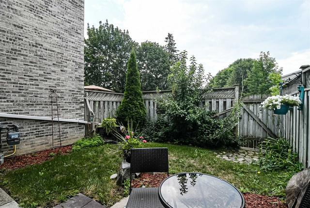 11 - 1975 Rosefield Rd, Townhouse with 3 bedrooms, 2 bathrooms and 2 parking in Pickering ON | Image 28