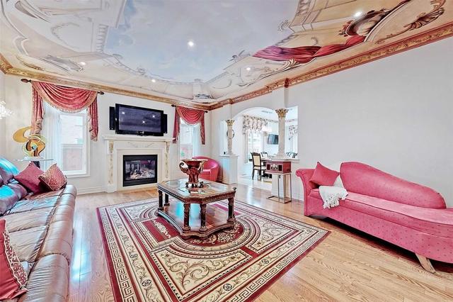 29 Warden Woods Crt, House detached with 5 bedrooms, 5 bathrooms and 9 parking in Markham ON | Image 40