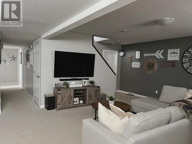1010 30 Street, House detached with 5 bedrooms, 3 bathrooms and 5 parking in Wainwright AB | Image 23