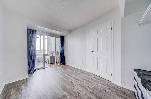 uph12 - 550 Webb Dr, Condo with 2 bedrooms, 2 bathrooms and 1 parking in Mississauga ON | Image 5
