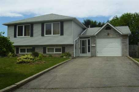 1000 Maclean St, House detached with 3 bedrooms, 2 bathrooms and 2 parking in Innisfil ON | Image 1