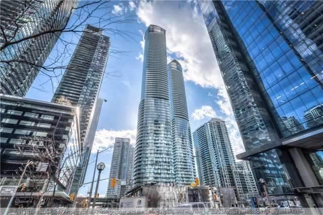 6107 - 14 York St, Condo with 1 bedrooms, 1 bathrooms and null parking in Toronto ON | Image 2