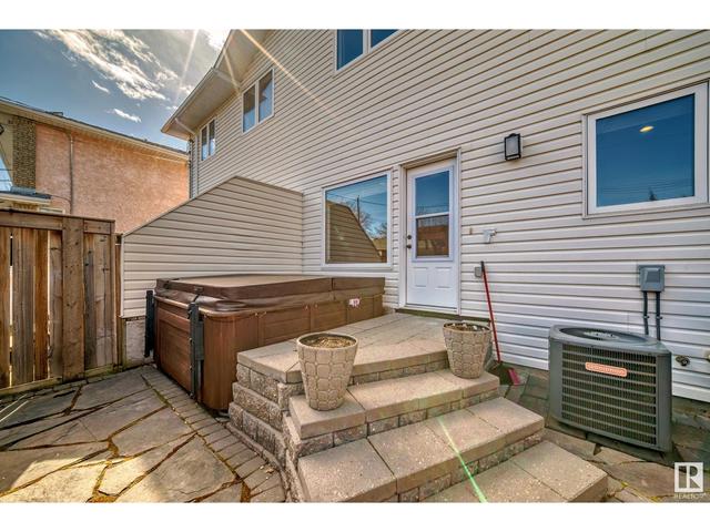 7723 111 St Nw, House semidetached with 4 bedrooms, 3 bathrooms and 4 parking in Edmonton AB | Image 44