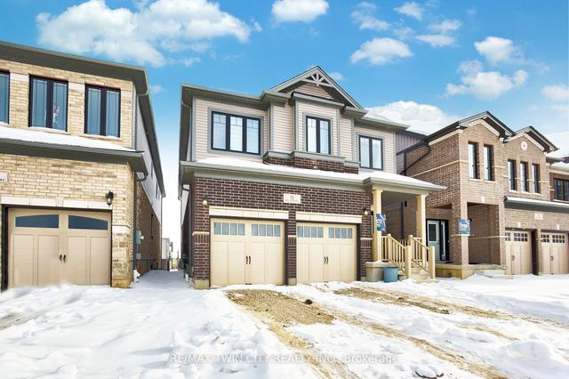 11 Broadacre Dr, House detached with 5 bedrooms, 4 bathrooms and 4 parking in Kitchener ON | Image 1