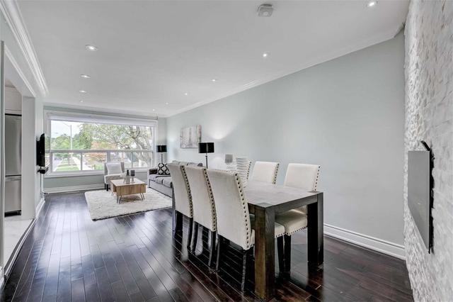 17 Chapman Ave, House semidetached with 3 bedrooms, 3 bathrooms and 3 parking in Toronto ON | Image 32