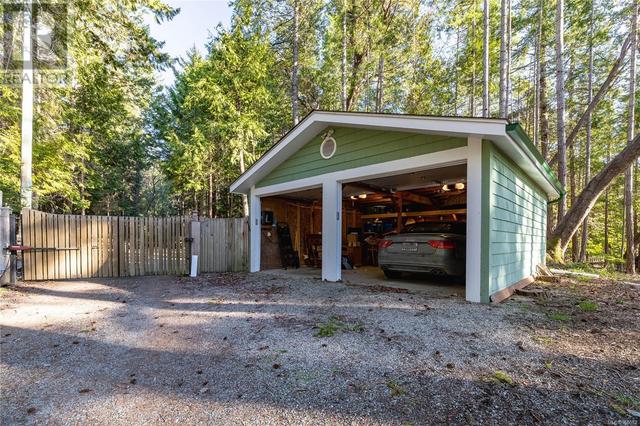 2860 Southey Point Rd, House detached with 5 bedrooms, 4 bathrooms and 8 parking in Saltspring Island BC | Image 50