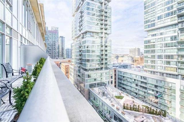 uph14 - 21 Nelson St, Condo with 1 bedrooms, 2 bathrooms and 2 parking in Toronto ON | Image 28