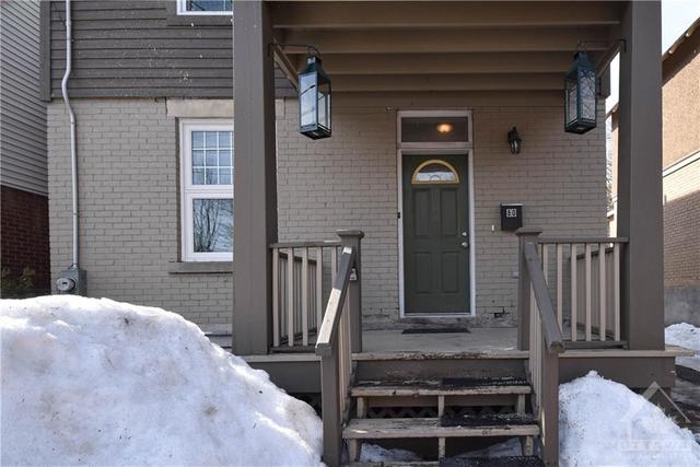 80 Grosvenor Avenue, House detached with 4 bedrooms, 3 bathrooms and 3 parking in Ottawa ON | Image 2