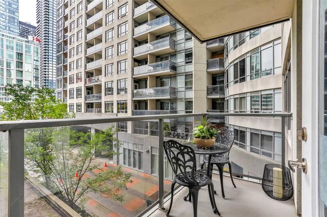 320 - 20 Blue Jays Way, Condo with 1 bedrooms, 1 bathrooms and 1 parking in Toronto ON | Image 9