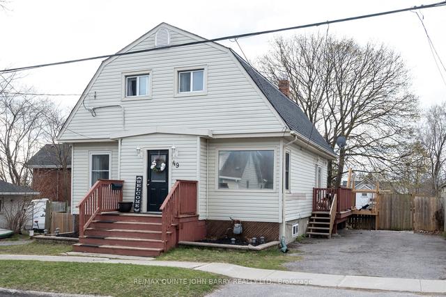49 Spring St, House detached with 3 bedrooms, 1 bathrooms and 3 parking in Quinte West ON | Image 12