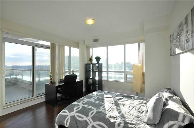 lph10 - 60 South Town Centre Blvd, Condo with 2 bedrooms, 2 bathrooms and 2 parking in Markham ON | Image 19