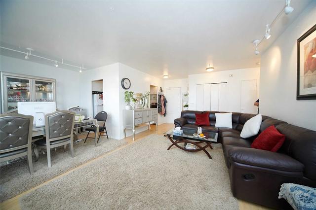 507 - 67 Richmond St, Condo with 1 bedrooms, 1 bathrooms and 1 parking in Richmond Hill ON | Image 6