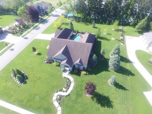 1079 Cherrygrove Dr, House detached with 1 bedrooms, 3 bathrooms and 6 parking in London ON | Image 1