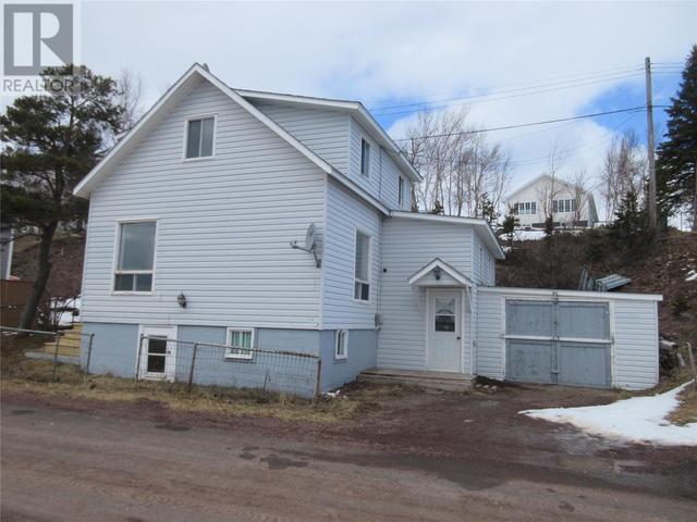 15 Lighthouse Road, House detached with 2 bedrooms, 1 bathrooms and null parking in Botwood NL | Image 4